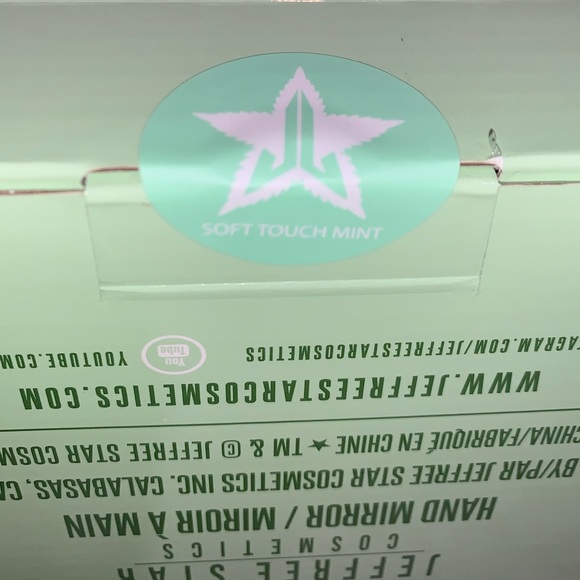Jeffree Star 420 Mint Green Soft Mirror - Picture 7 of 7